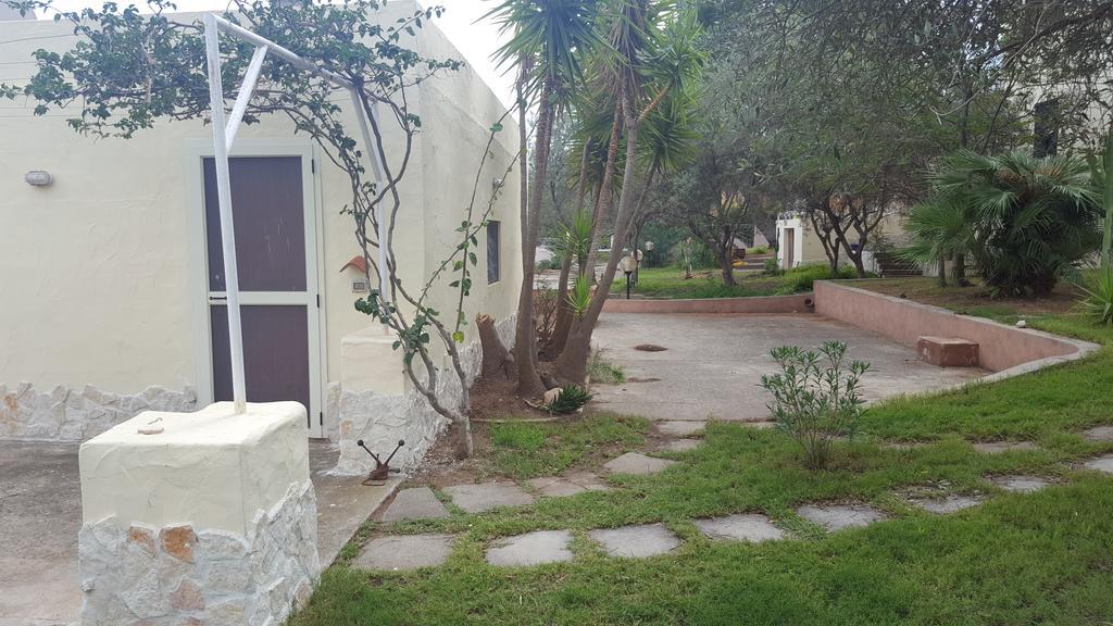 Vila Borgo Degli Ulivi Depandance Capoterra Exteriér fotografie